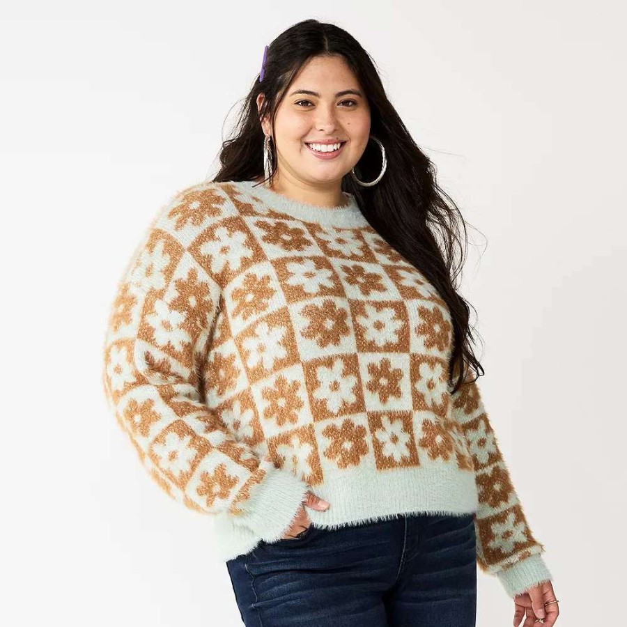 Clothing * | Juniors' Plus Size So Fuzzy Cropped Print Sweater